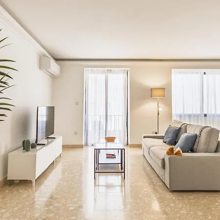 Superlative 3br In The Heart Of By Buena Vista スリーマ