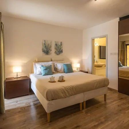 Superlative 3br In The Heart Of By Buena Vista *
