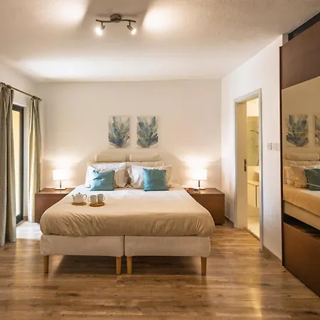 Superlative 3br In The Heart Of By Buena Vista スリーマ