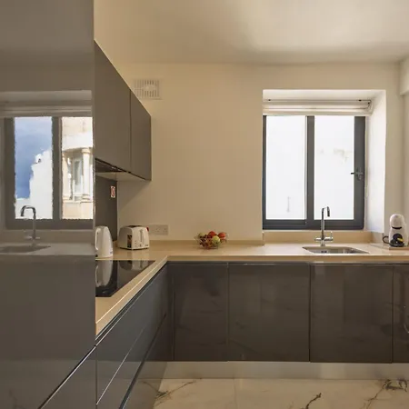 Superlative 3br In The Heart Of By Buena Vista